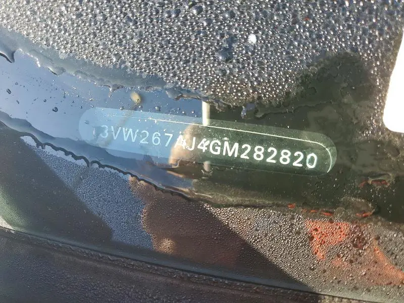 2016 VOLKSWAGEN JETTA S  