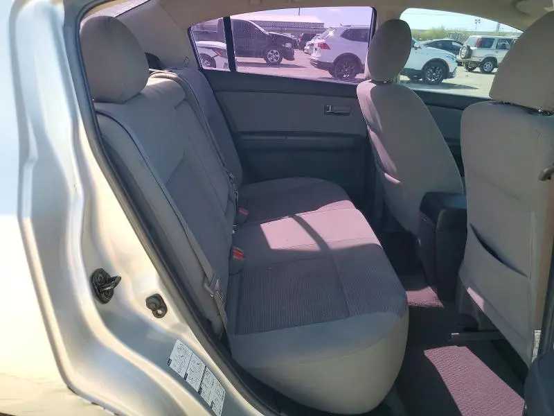 2010 NISSAN SENTRA 2.0  