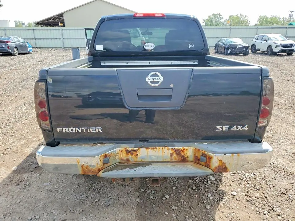 2010 NISSAN FRONTIER SE V6  