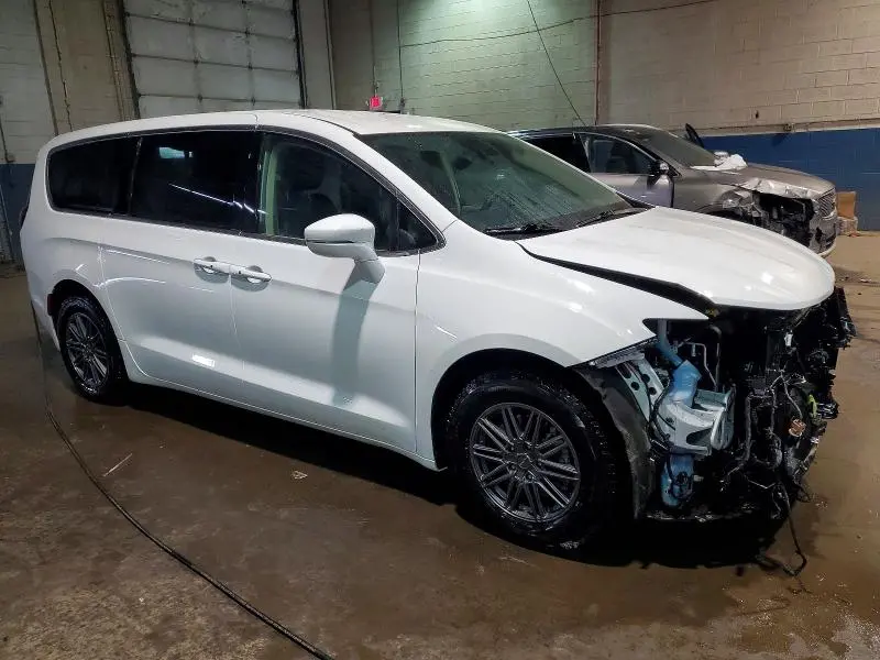 2022 CHRYSLER PACIFICA HYBRID TOURING L  