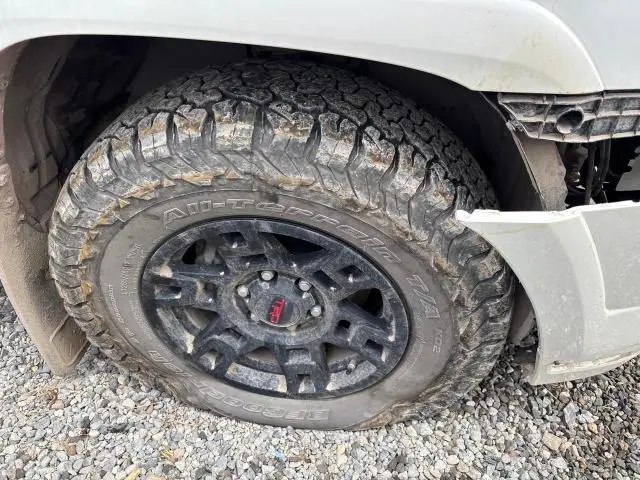 2019 TOYOTA 4RUNNER SR5/SR5 PREMIUM  