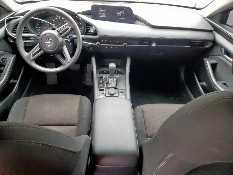 2022 MAZDA 3   