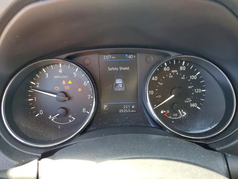 2018 NISSAN ROGUE SV  