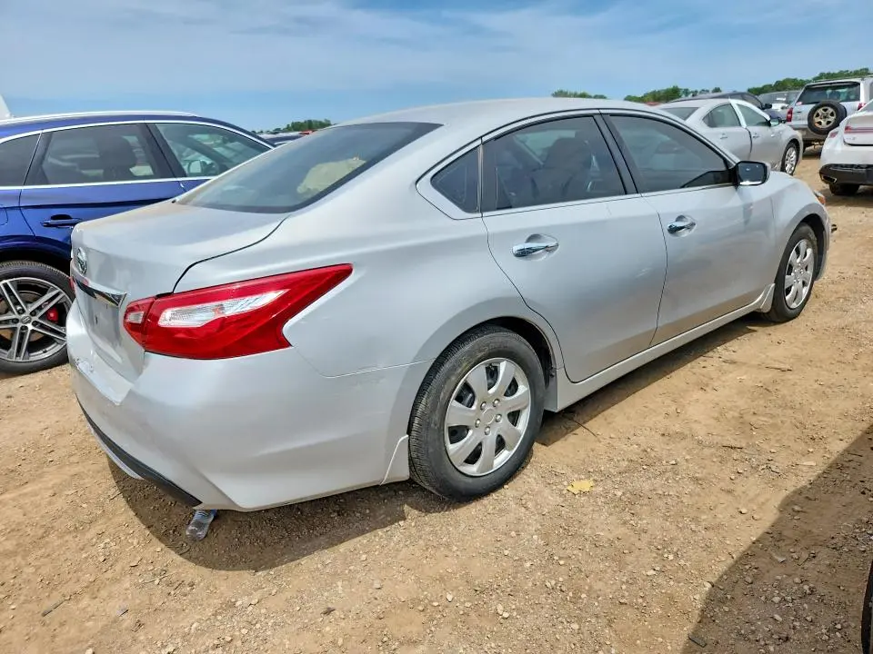 2017 NISSAN ALTIMA   
