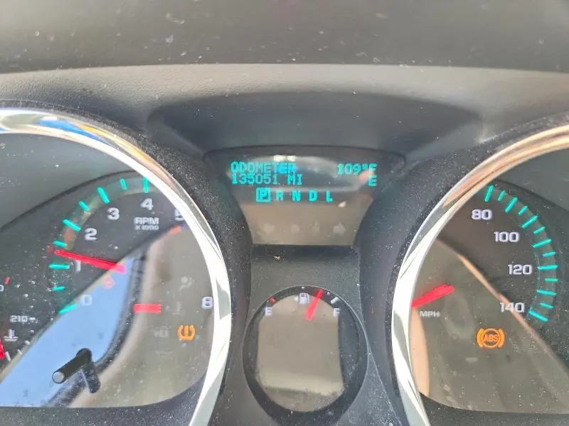 2010 CHEVROLET TRAVERSE LT  