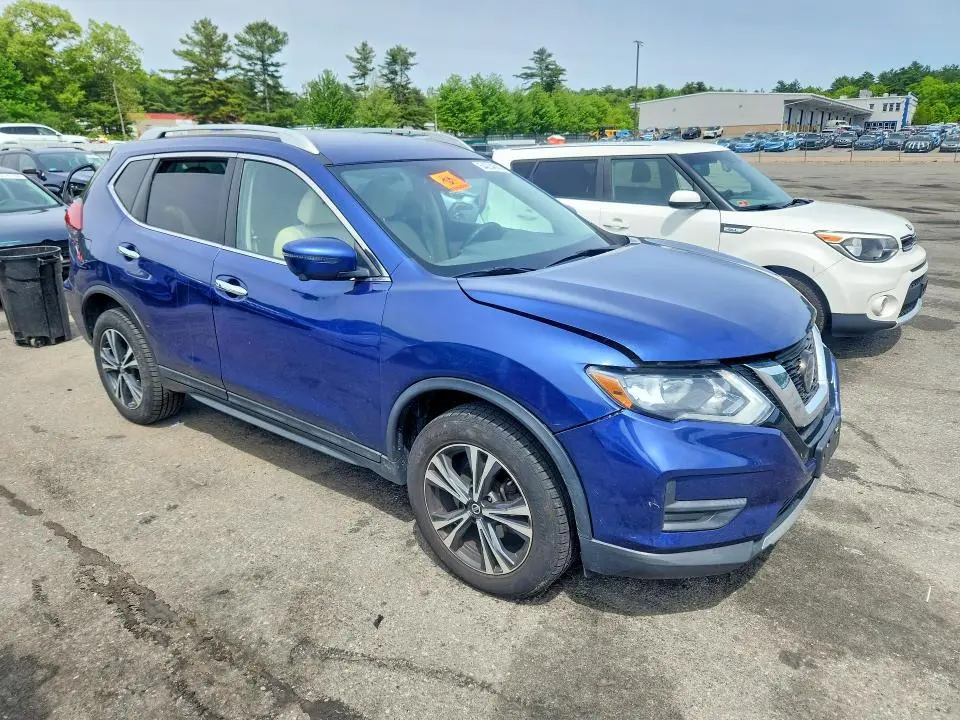 2020 NISSAN ROGUE SV  