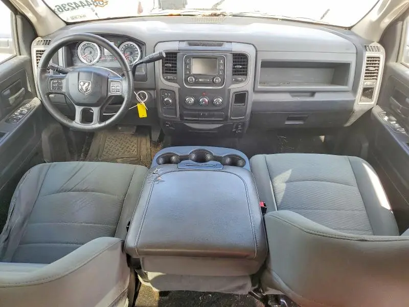 2014 RAM 1500 ST  