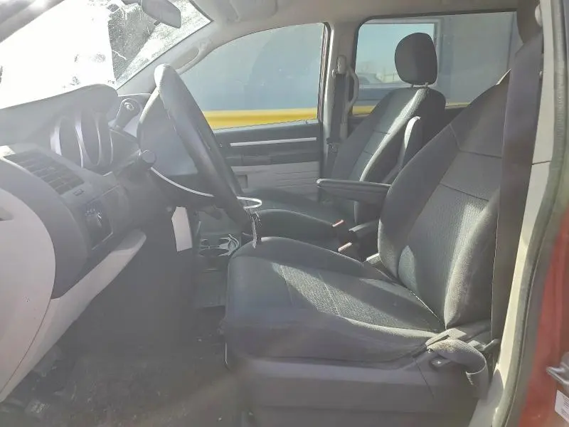 2010 DODGE GRAND CARAVAN SE  