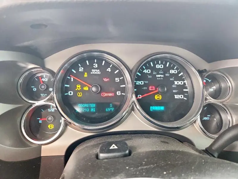 2013 CHEVROLET SILVERADO C1500 LT  