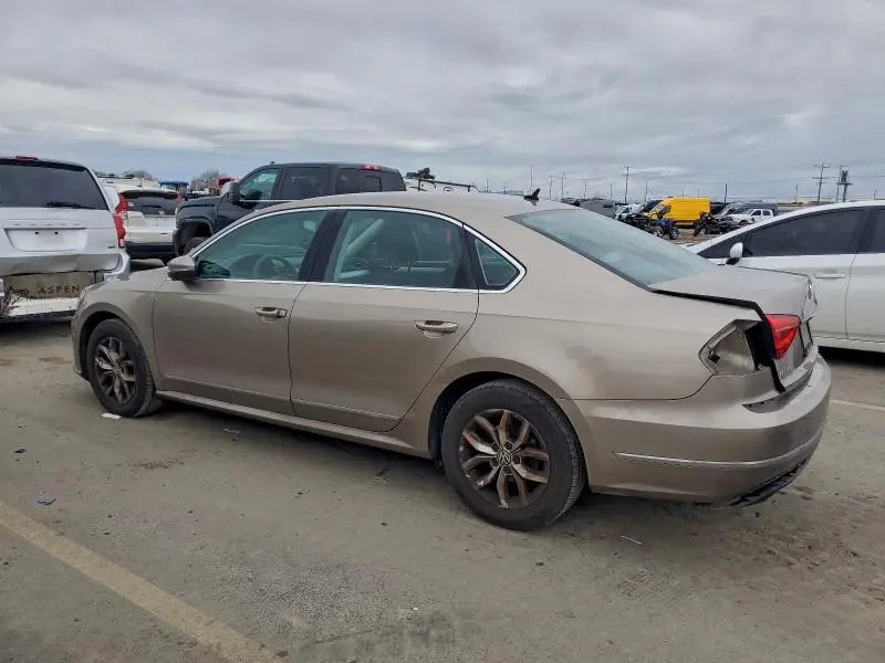 2016 VOLKSWAGEN PASSAT   
