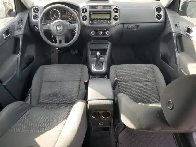 2011 VOLKSWAGEN TIGUAN S  