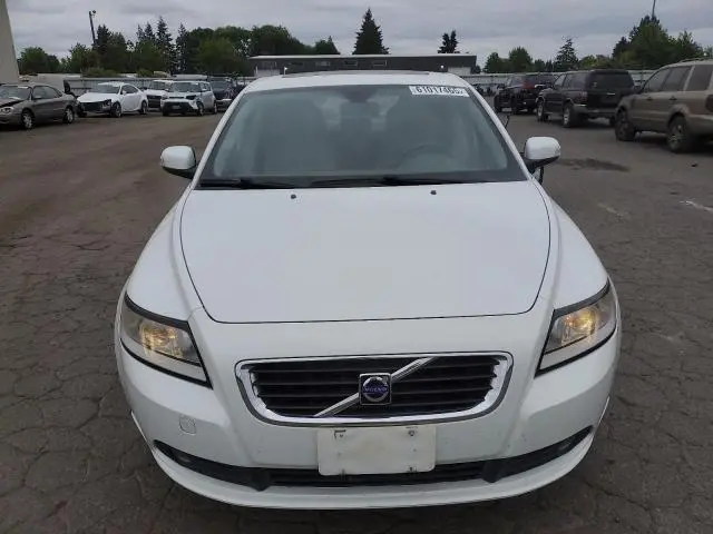 2010 VOLVO S40 2.4I  