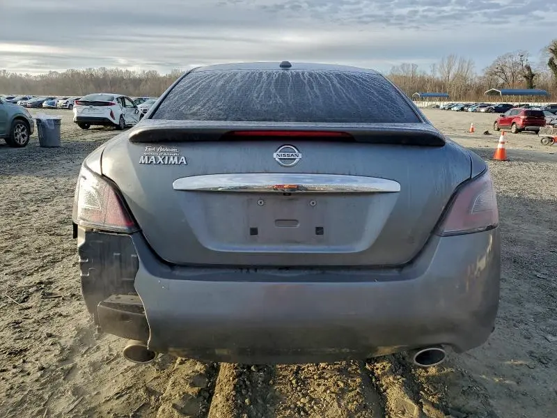 2014 NISSAN MAXIMA S  