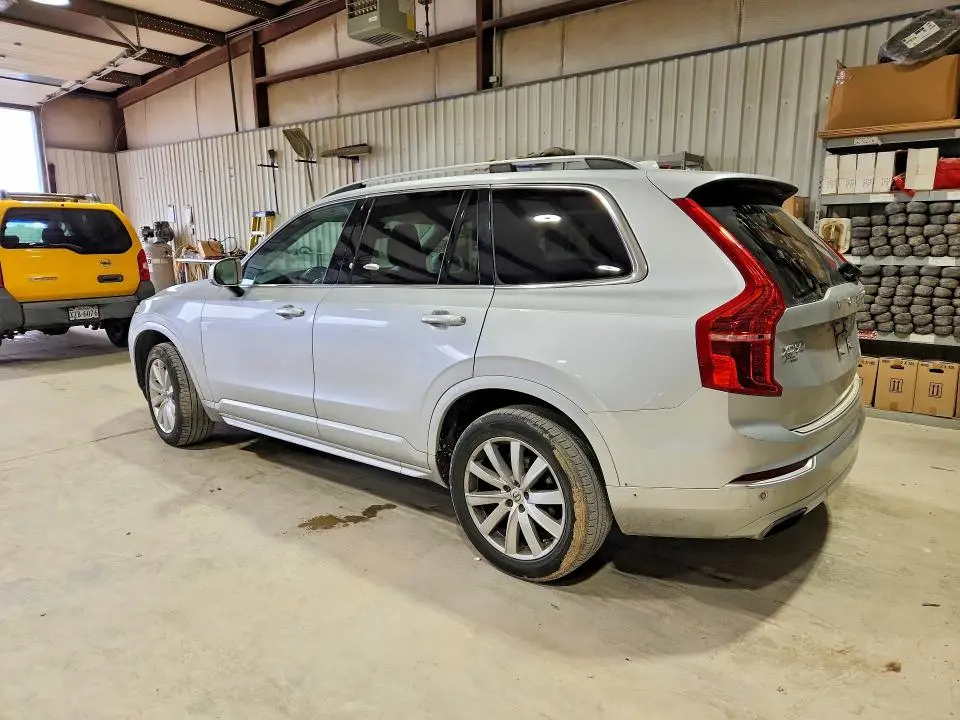 2016 VOLVO XC90 T6  