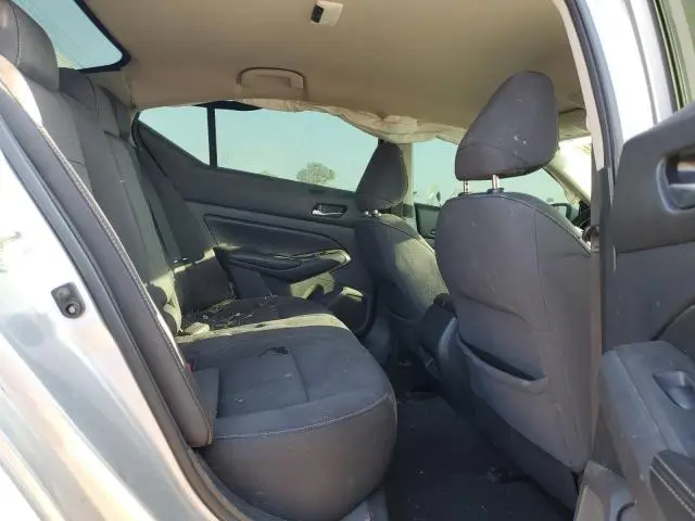 2019 NISSAN ALTIMA S  