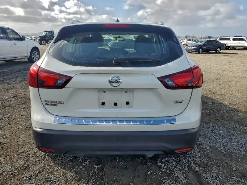 2018 NISSAN ROGUE SPORT S  