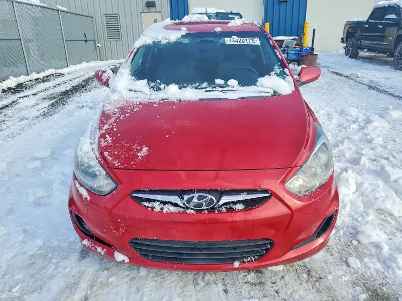 2012 HYUNDAI ACCENT GLS  