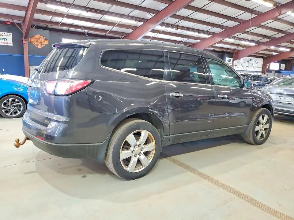 2017 CHEVROLET TRAVERSE LT  