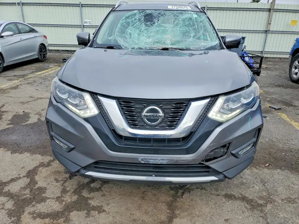 2018 NISSAN ROGUE SL  