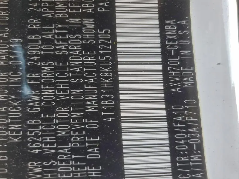 2019 TOYOTA CAMRY LE  