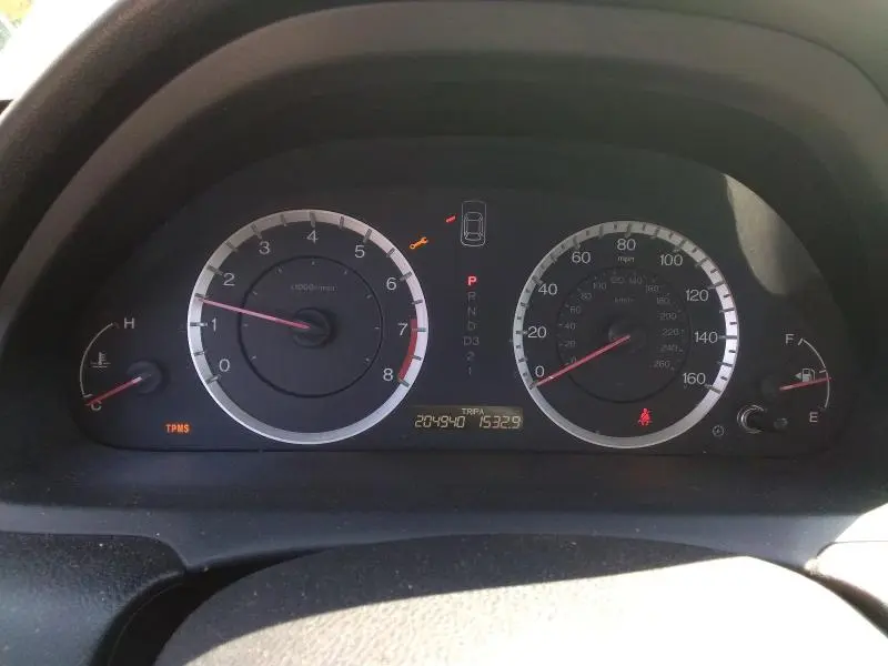 2010 HONDA ACCORD LXP  