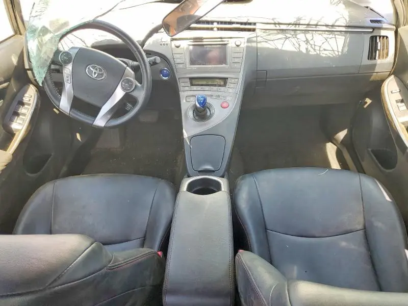 2013 TOYOTA PRIUS PERSONA SERIES SE  