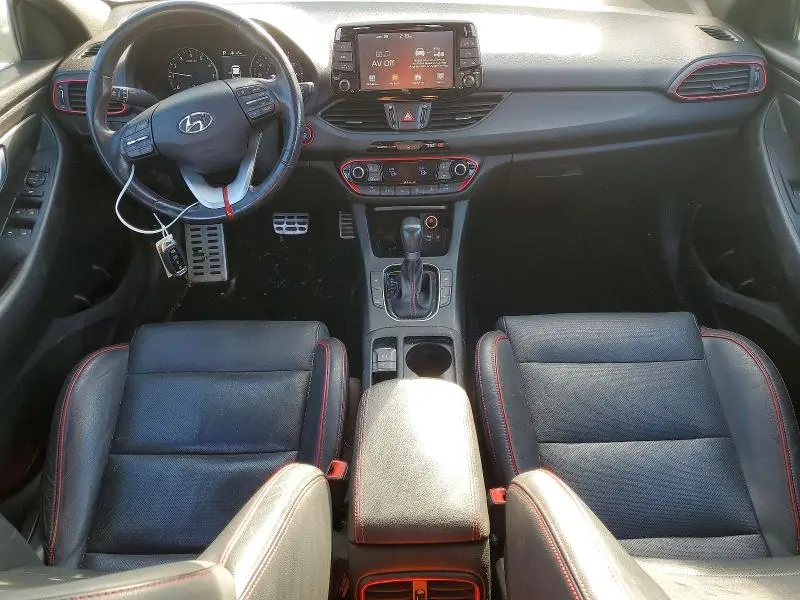 2018 HYUNDAI ELANTRA GT SPORT  