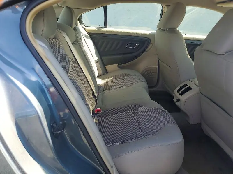 2010 FORD TAURUS SEL  