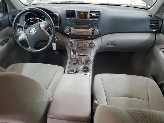 2010 TOYOTA HIGHLANDER   