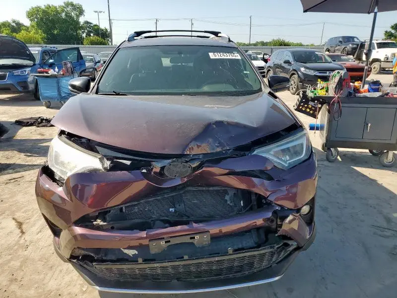 2016 TOYOTA RAV4 SE  