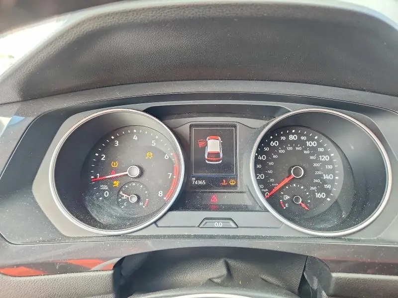 2020 VOLKSWAGEN TIGUAN SE  