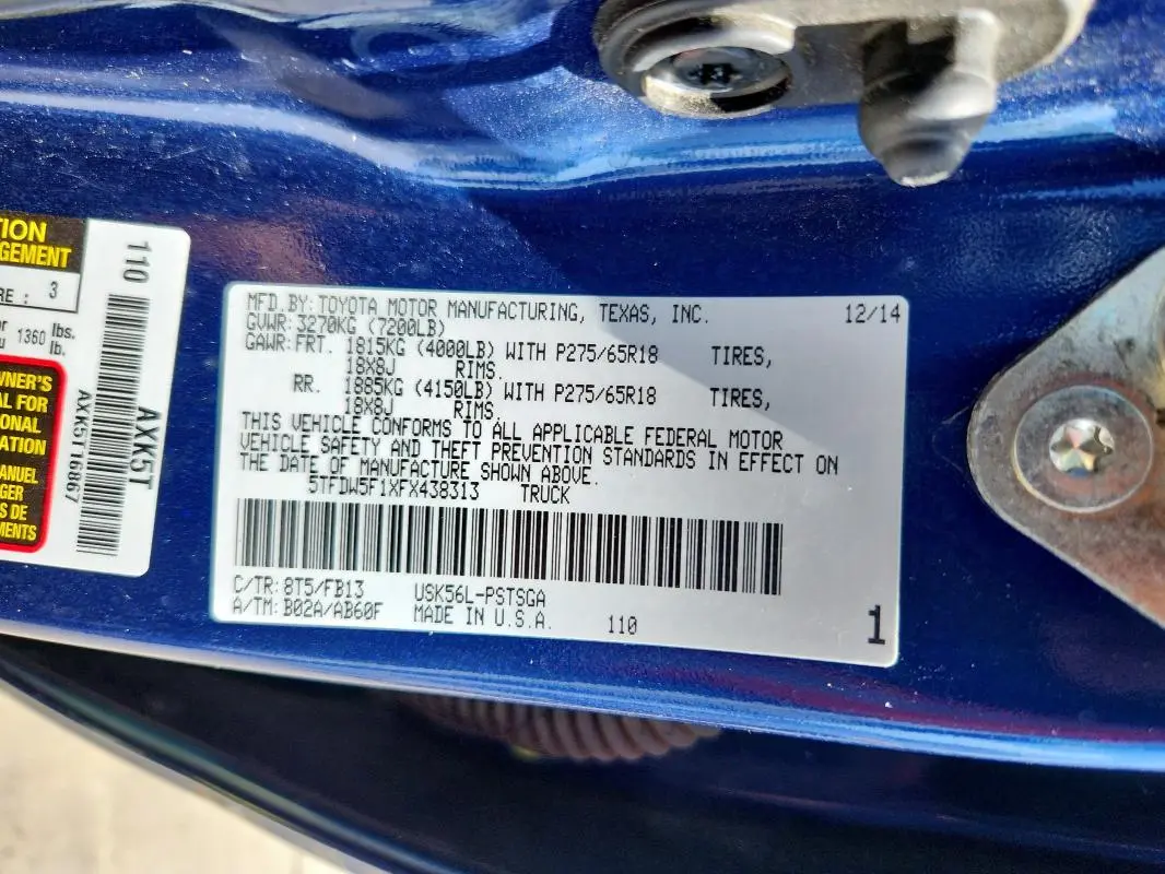 2015 TOYOTA TUNDRA CREWMAX SR5  