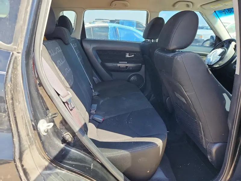 2013 KIA SOUL +  