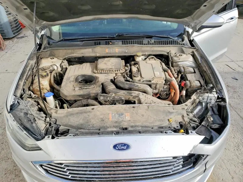 2017 FORD FUSION SE HYBRID  