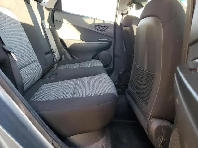 2018 HYUNDAI KONA SE  