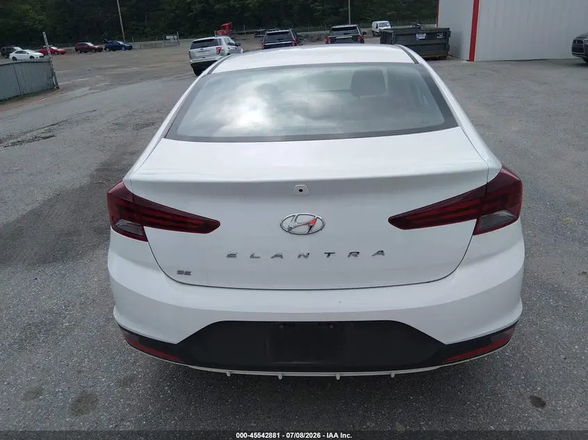 2020 HYUNDAI ELANTRA SE