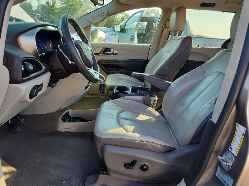 2017 CHRYSLER PACIFICA TOURING L  