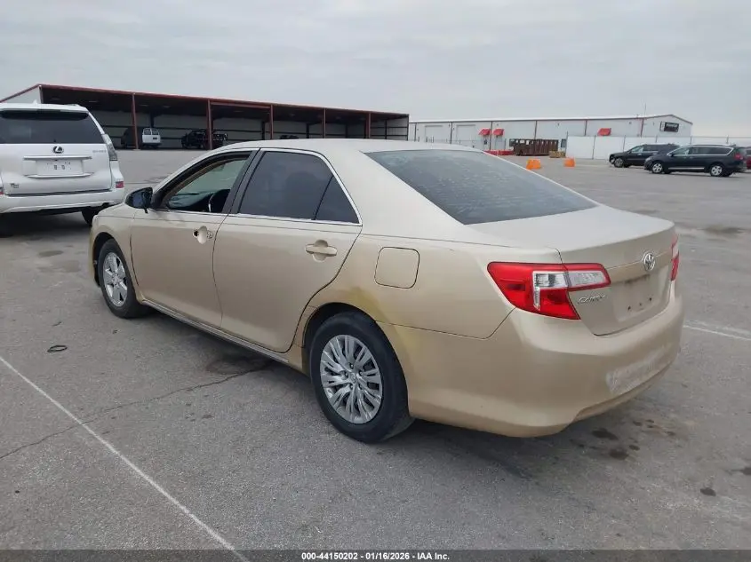 2012 TOYOTA CAMRY LE