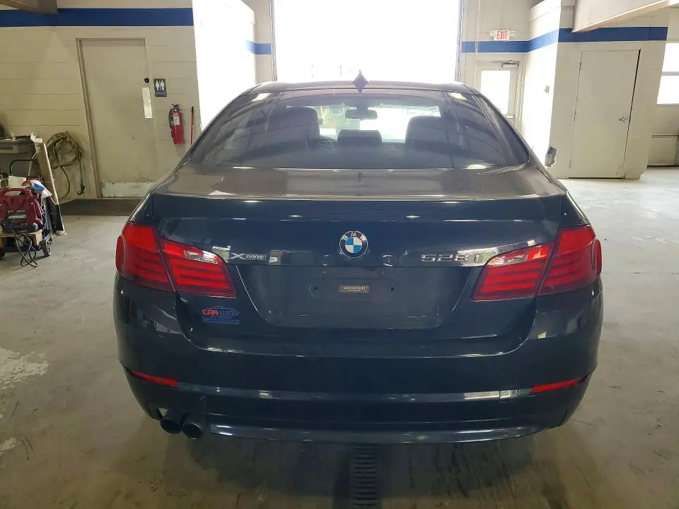 2013 BMW 528 XI  