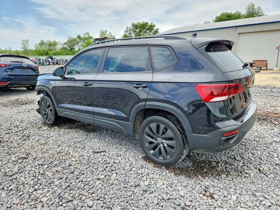 2024 VOLKSWAGEN TAOS S  