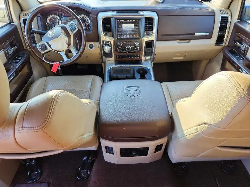2016 RAM 1500 LARAMIE  