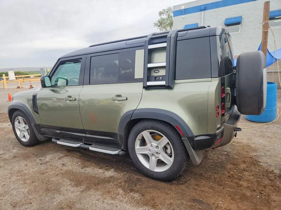 2023 LAND ROVER DEFENDER 110 X-DYNAMIC SE  