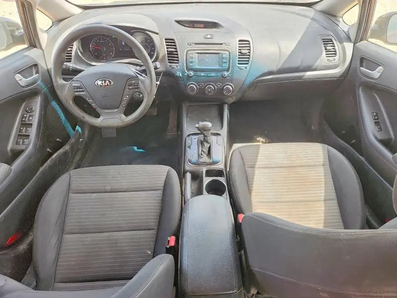 2017 KIA FORTE LX  