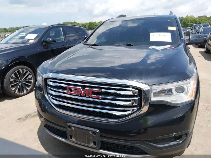 2017 GMC ACADIA SLT-1