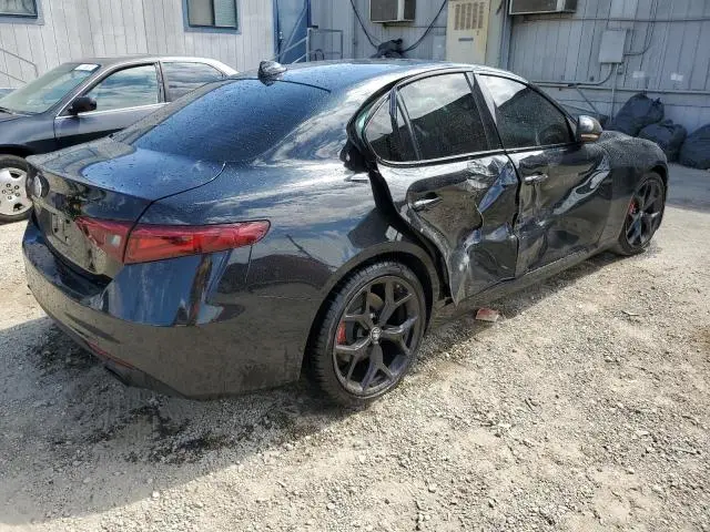 2020 ALFA ROMEO GIULIA   