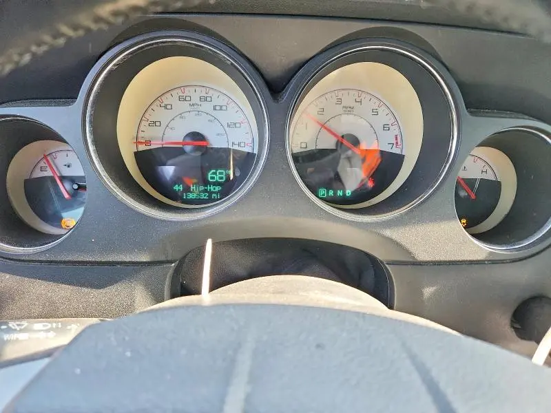 2014 DODGE CHALLENGER SXT  