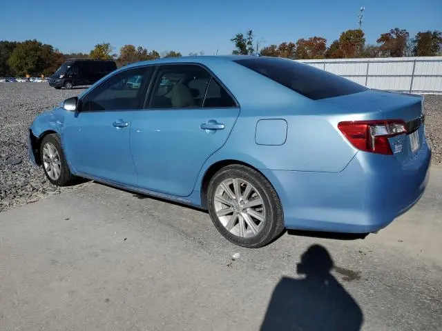 2013 TOYOTA CAMRY SE  