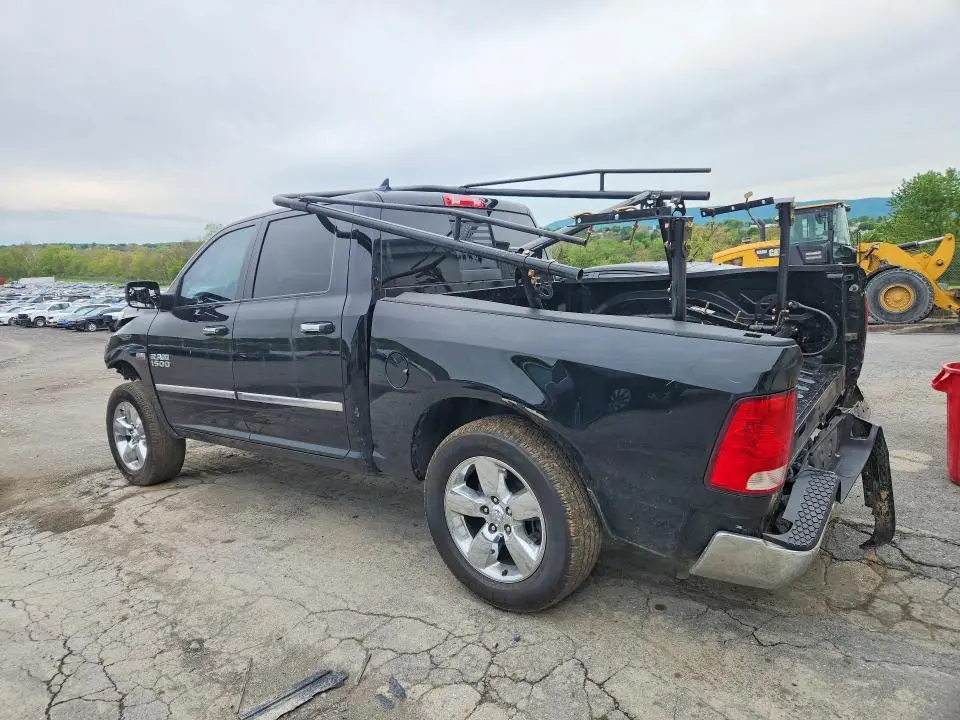 2014 RAM 1500 SLT  