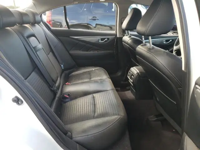 2015 INFINITI Q50 BASE  