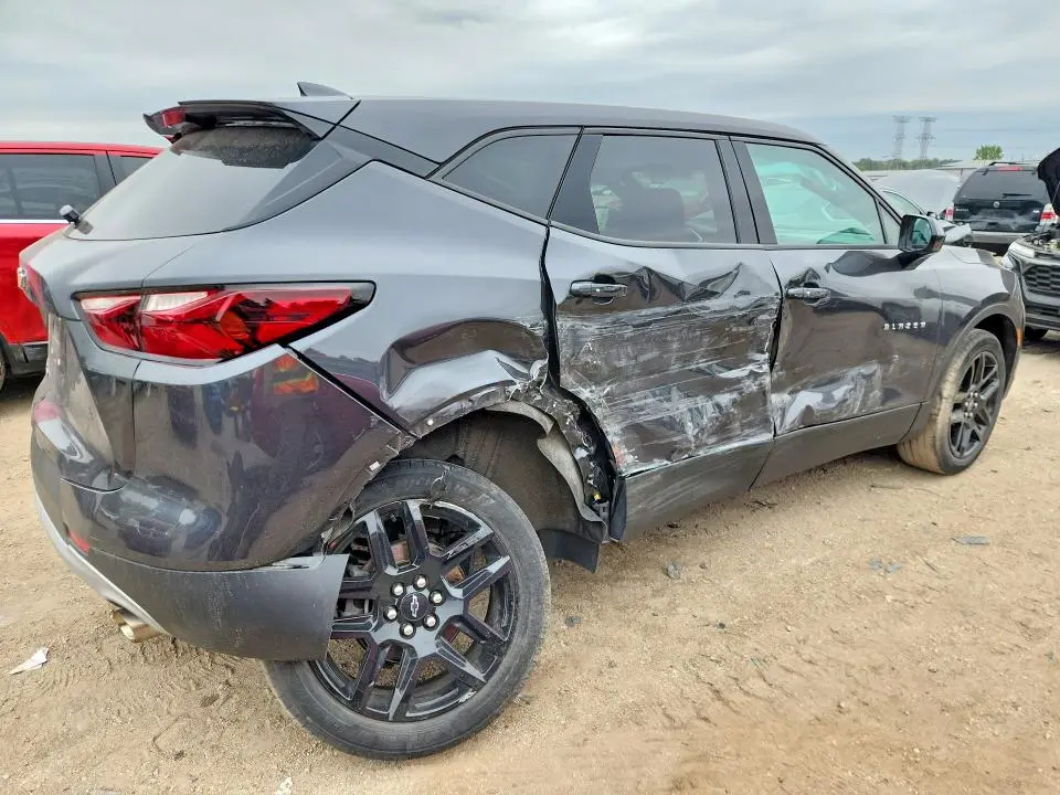 2021 CHEVROLET BLAZER 2LT  